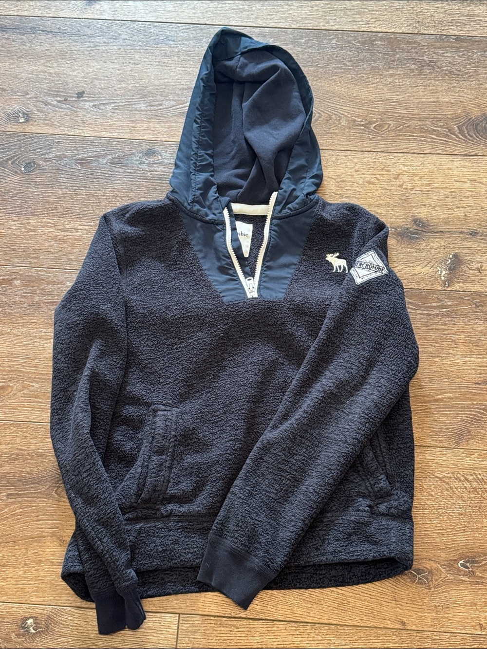 Abercrombie kids navy quarter zip Sherpa 13/14